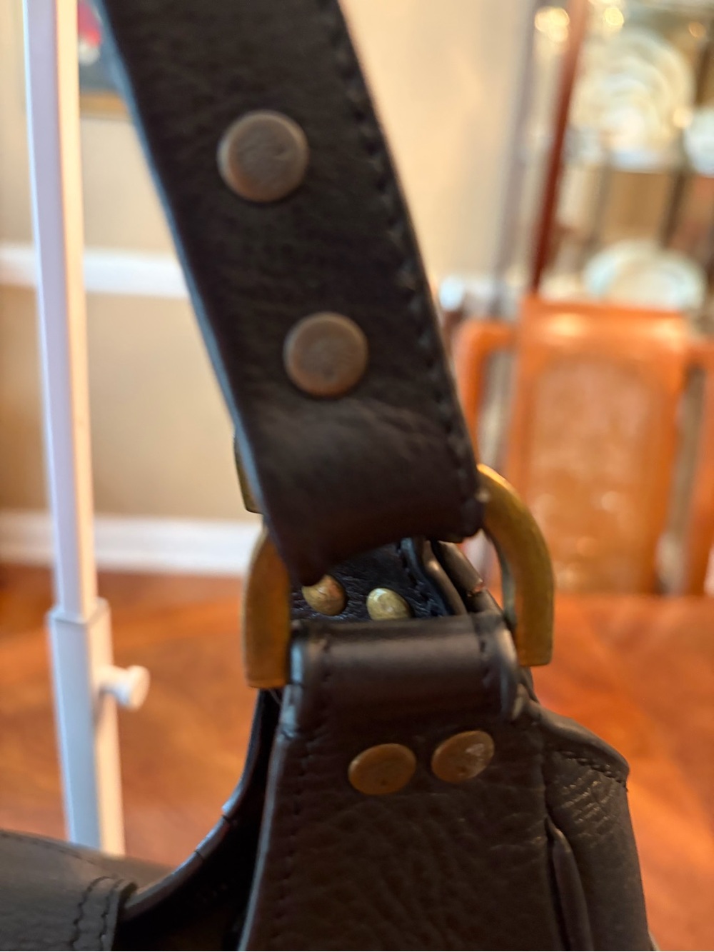 Mulberry Classic Black Leather in “Annie” Hobo Style Bag in EUC - Picture 4 of 13